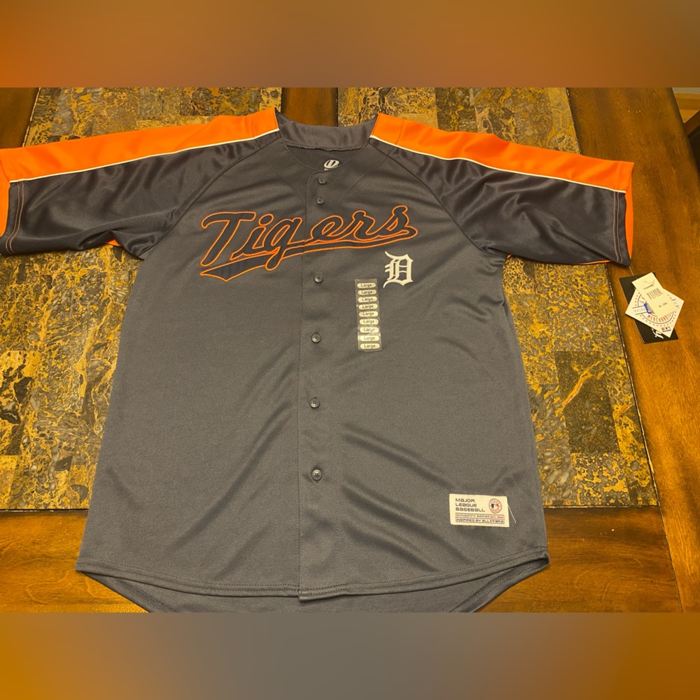 Official Tigers short sleeve jersey